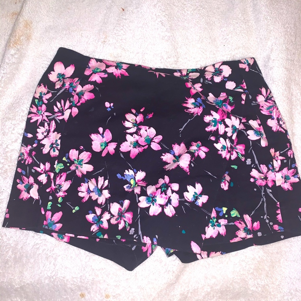 express skort skirt with shorts pantalon corto con short